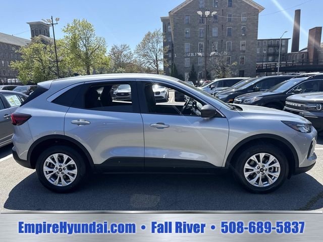 Used 2024 Silver Metallic Ford Active image 3