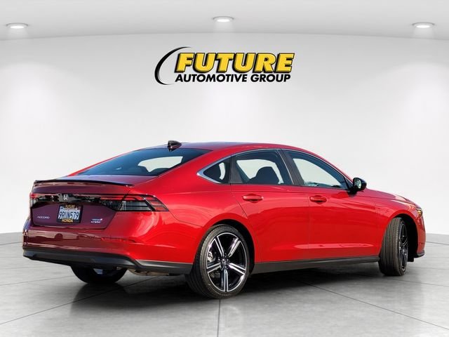 Used 2024  Honda Sport image 4