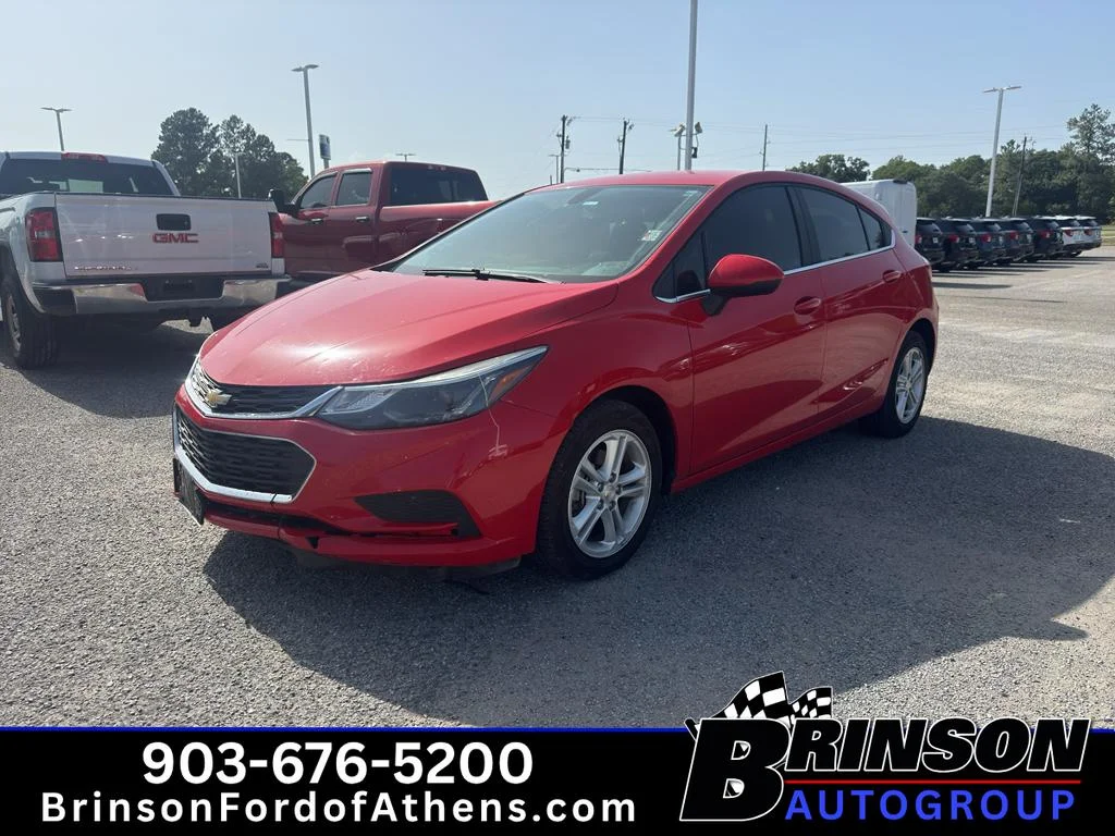 2018 Chevrolet Cruze LT Hatchback Auto's photo