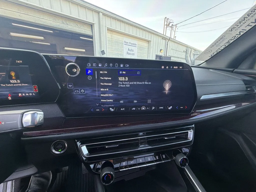 Used 2025 Black Chevrolet Z71 image 18