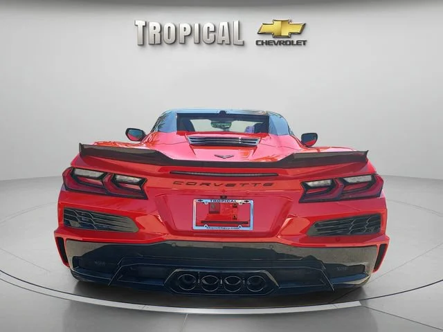 New 2025 Torch Red Chevrolet 3LZ image 4