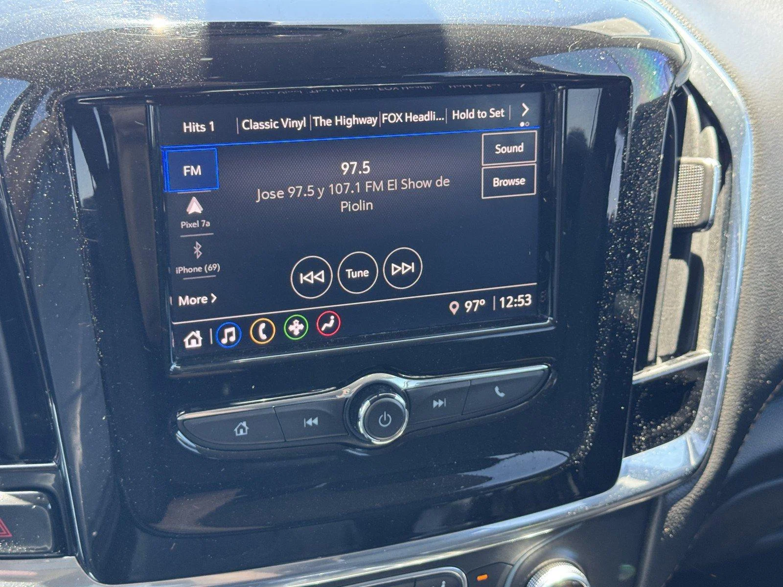 Used 2020 Mosaic Black Metallic Chevrolet LT Cloth image 18