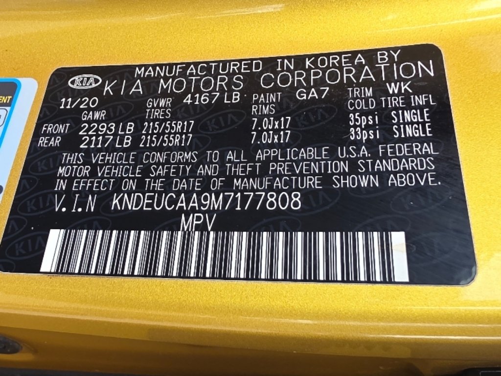 Used 2021 Starbright Yellow/Black Roof Kia S image 35