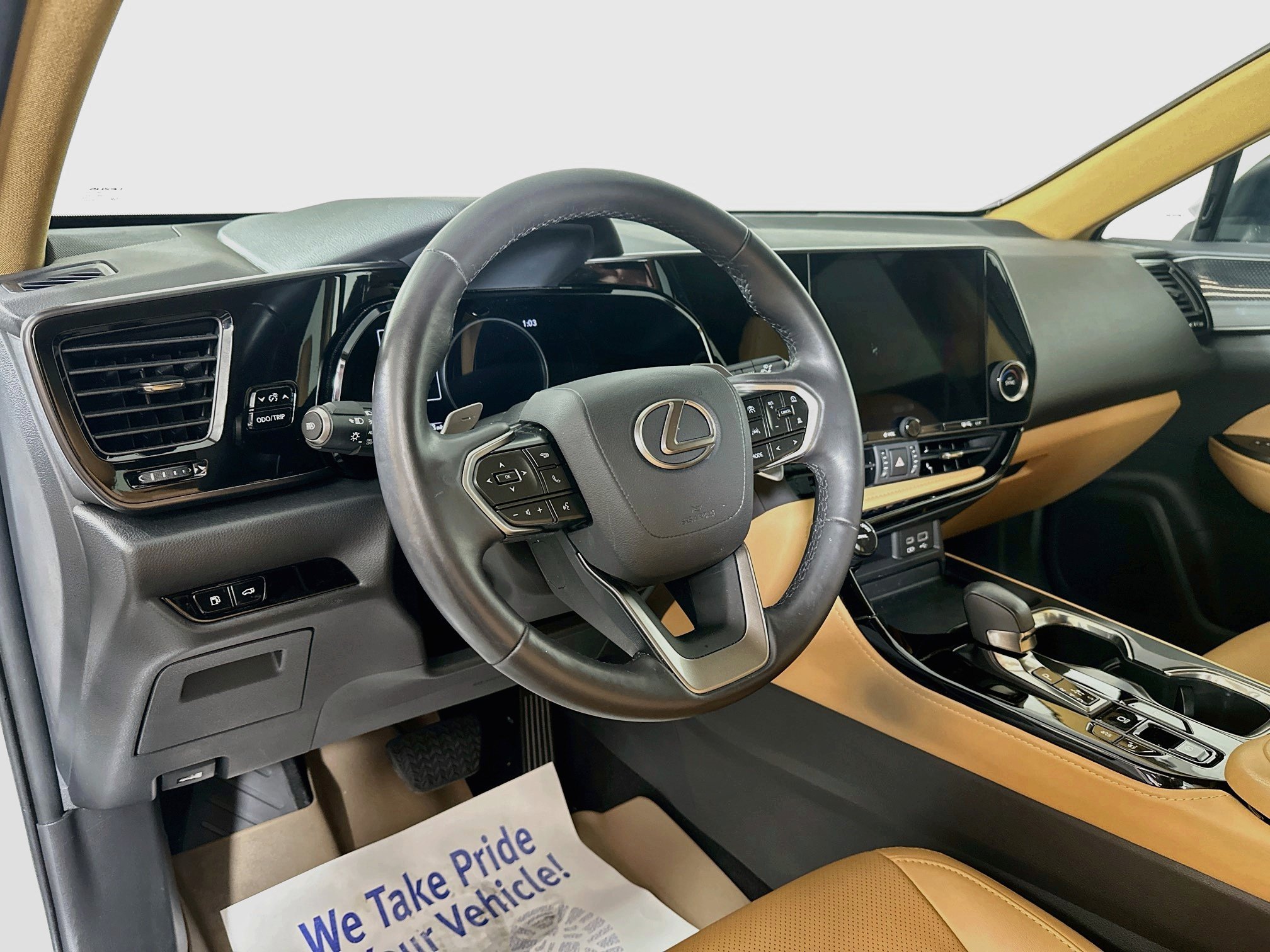 Certified Used 2024 White Pearl Lexus 350h image 9