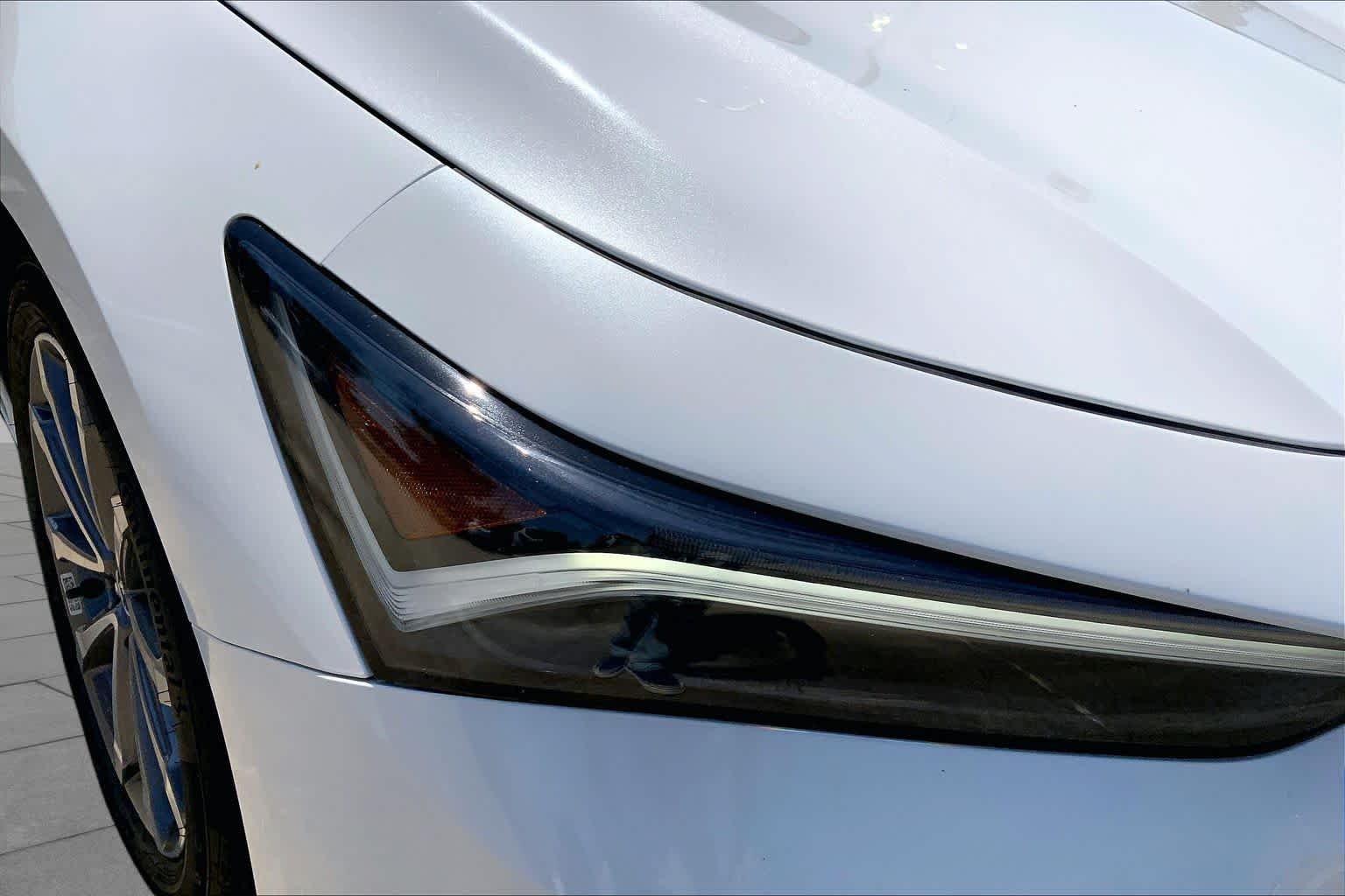 Used 2026 Platinum White Pearl Acura  image 27
