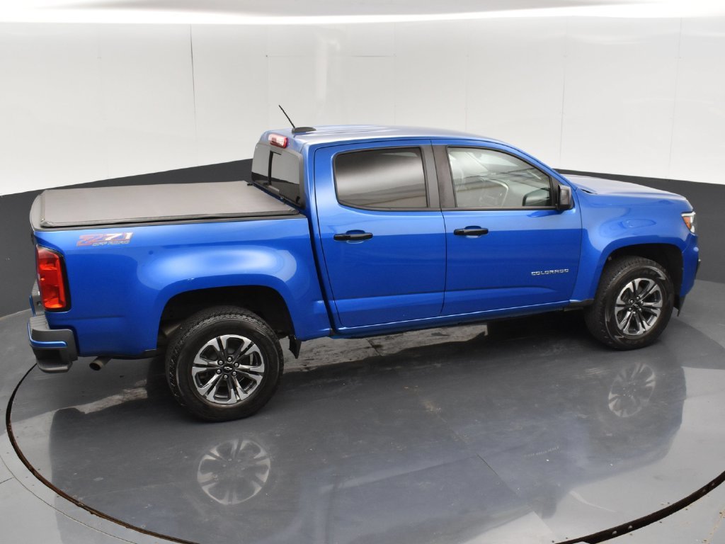Used 2021 Blue Chevrolet Z71 image 30
