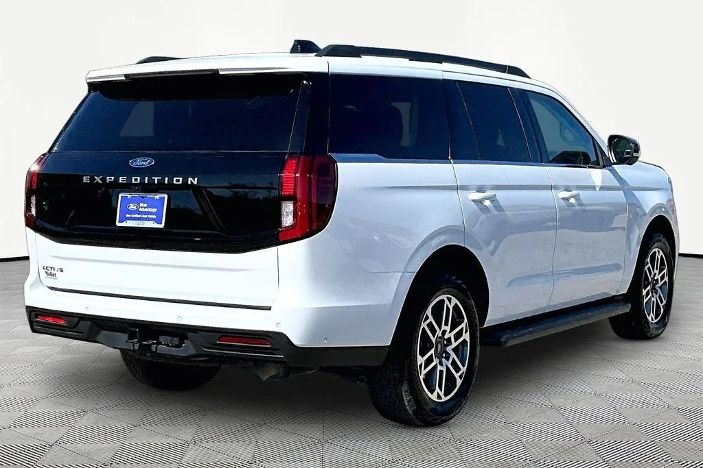 Certified 2025 Ford Expedition Active with VIN 1FMJU1J89SEA45507 for sale in Kansas City
