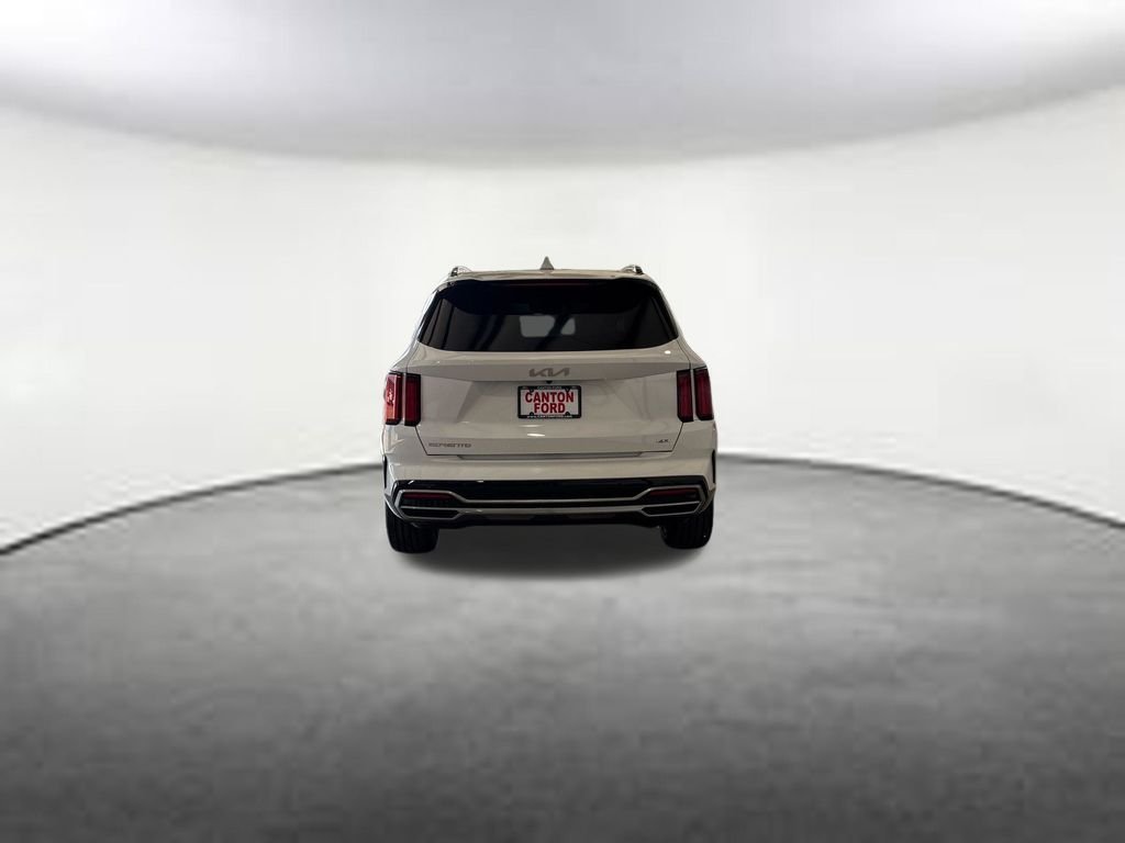 Certified Used 2023 Glacial White Pearl Kia SX image 5