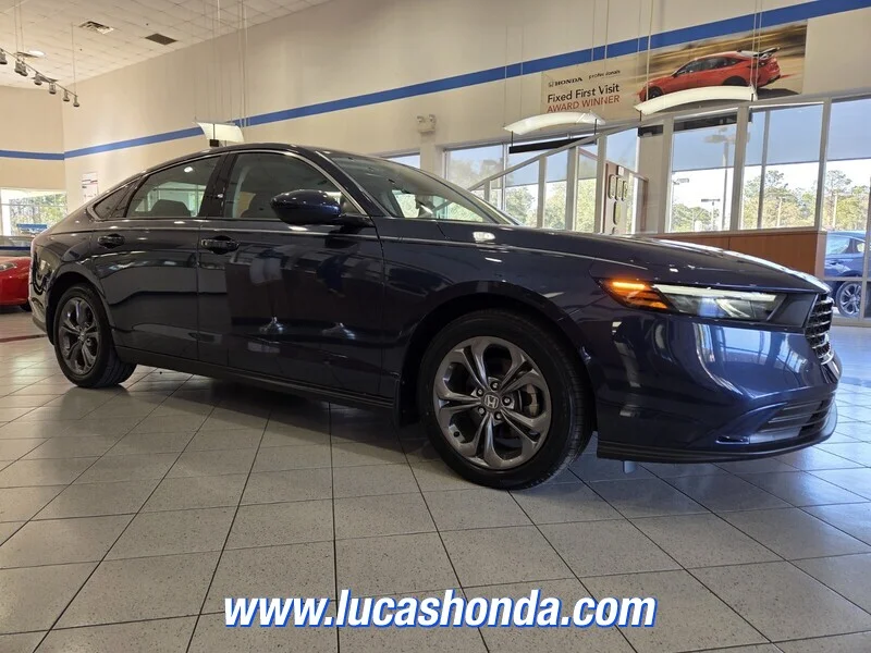 Used 2024 Blue Honda EX CVT image 3