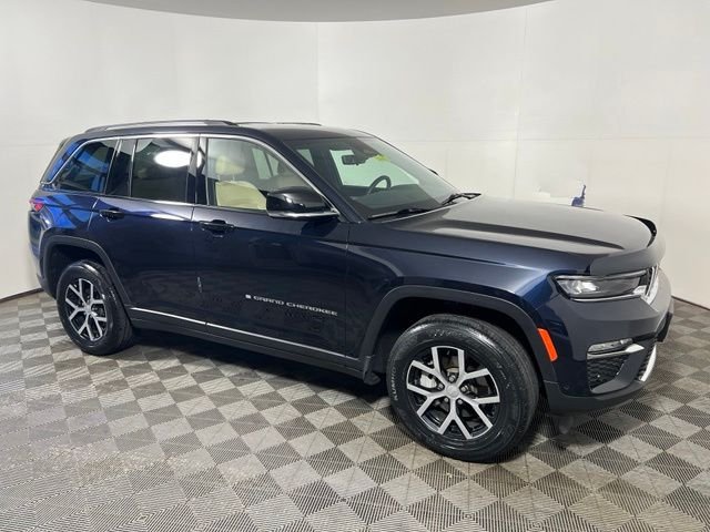 Certified Used 2023 Black Jeep Limited image 14