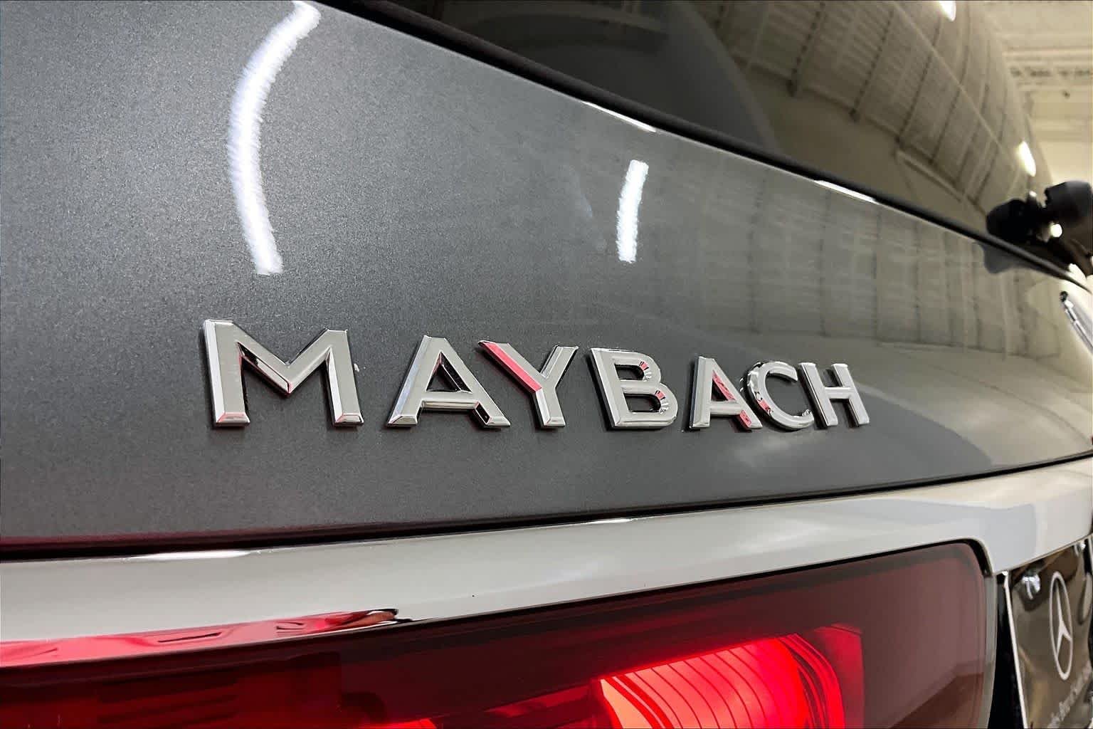 Certified Used 2026 Selenite Grey Metallic Mercedes-Benz Maybach GLS 600 image 31