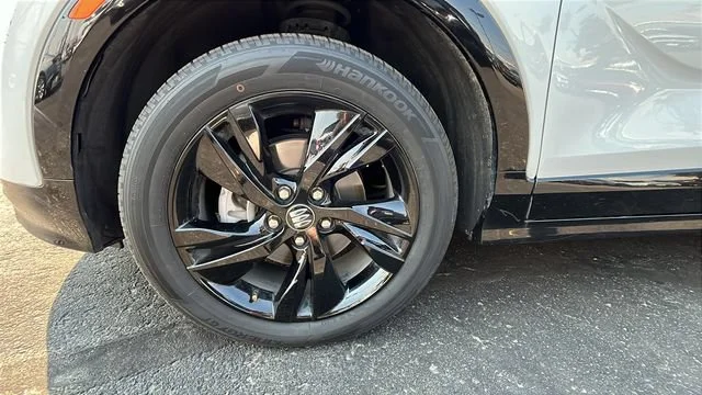 2024 Buick Encore GX Sport Touring - Photo 9