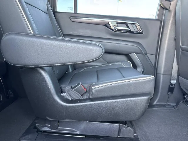 Used 2026 Black Chevrolet Premier image 13