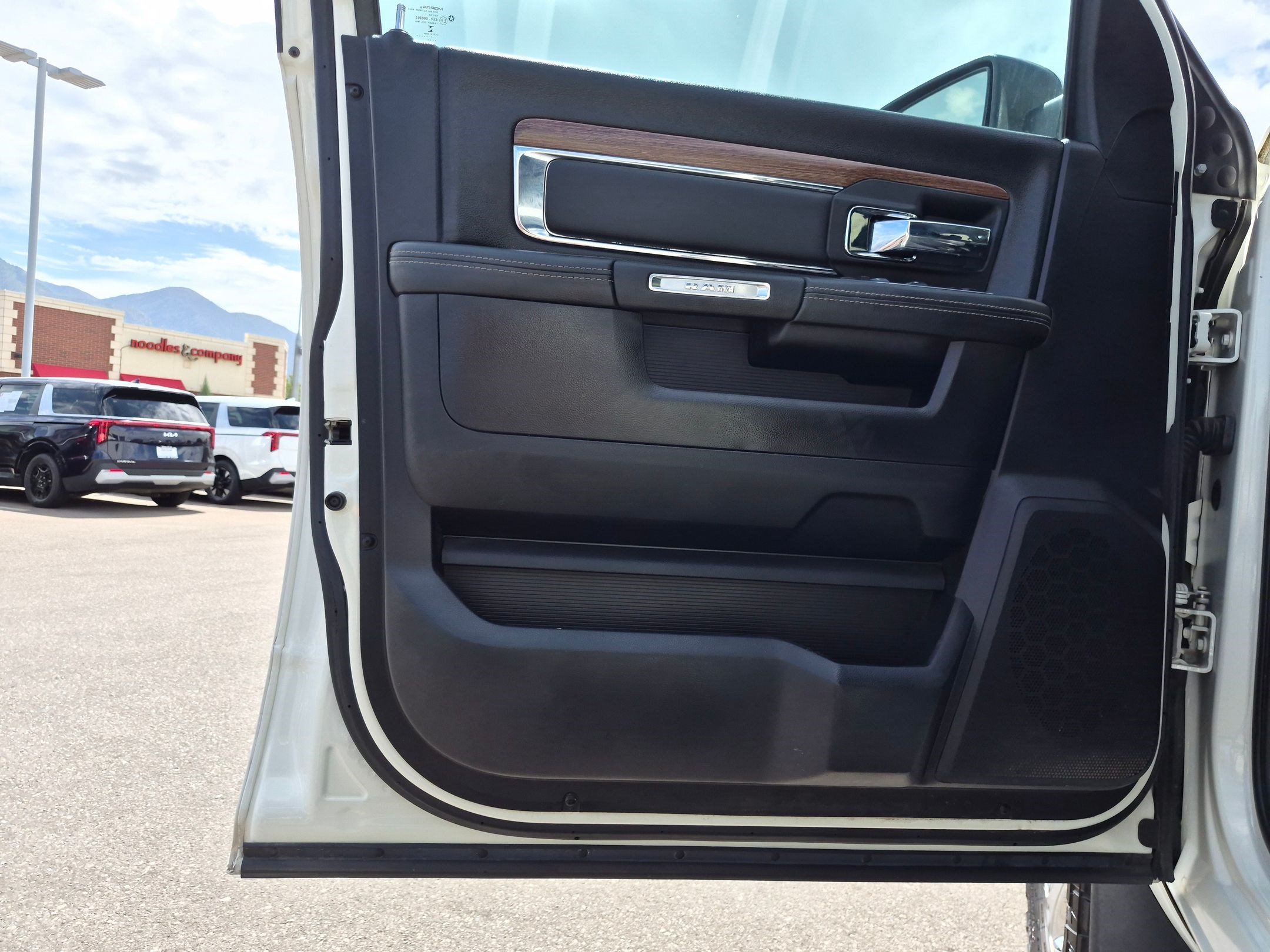 Used 2018 Pearl White Ram Laramie image 12