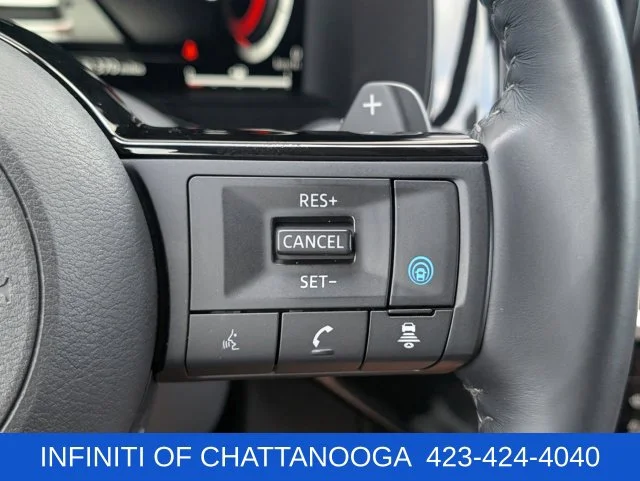 Used 2023 Black Nissan Platinum image 29