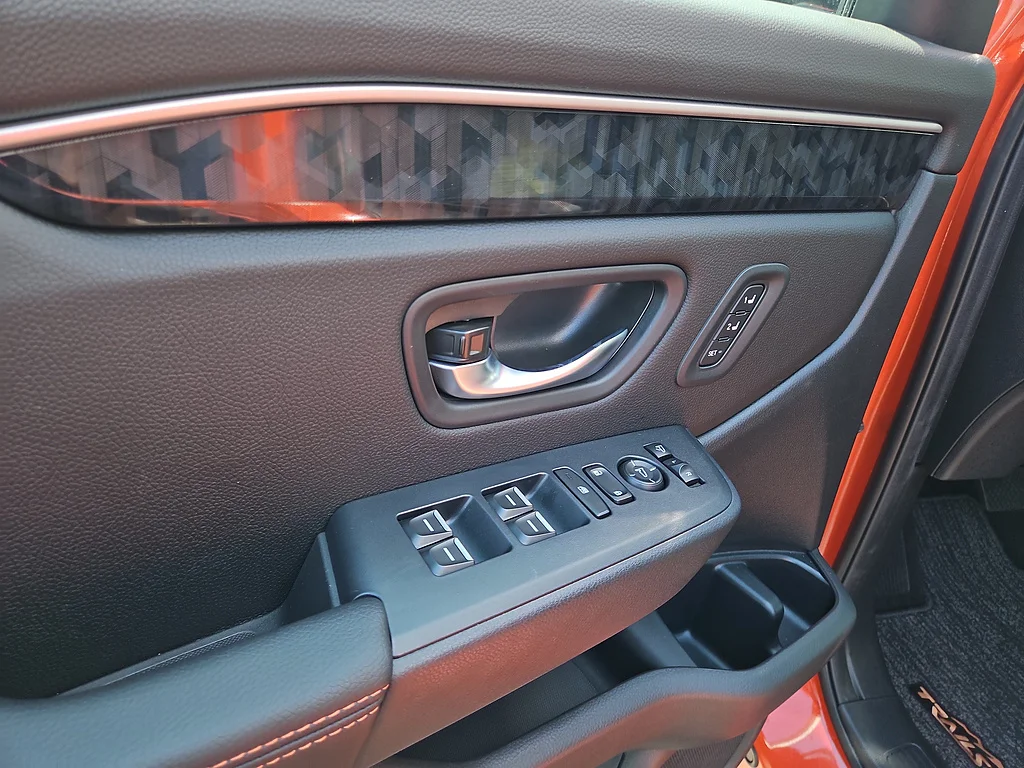 Certified Used 2026 Sunset Orange II Honda TrailSport Elite Blackout image 19