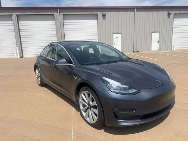 Used 2020 Gray Tesla Long Range image 3