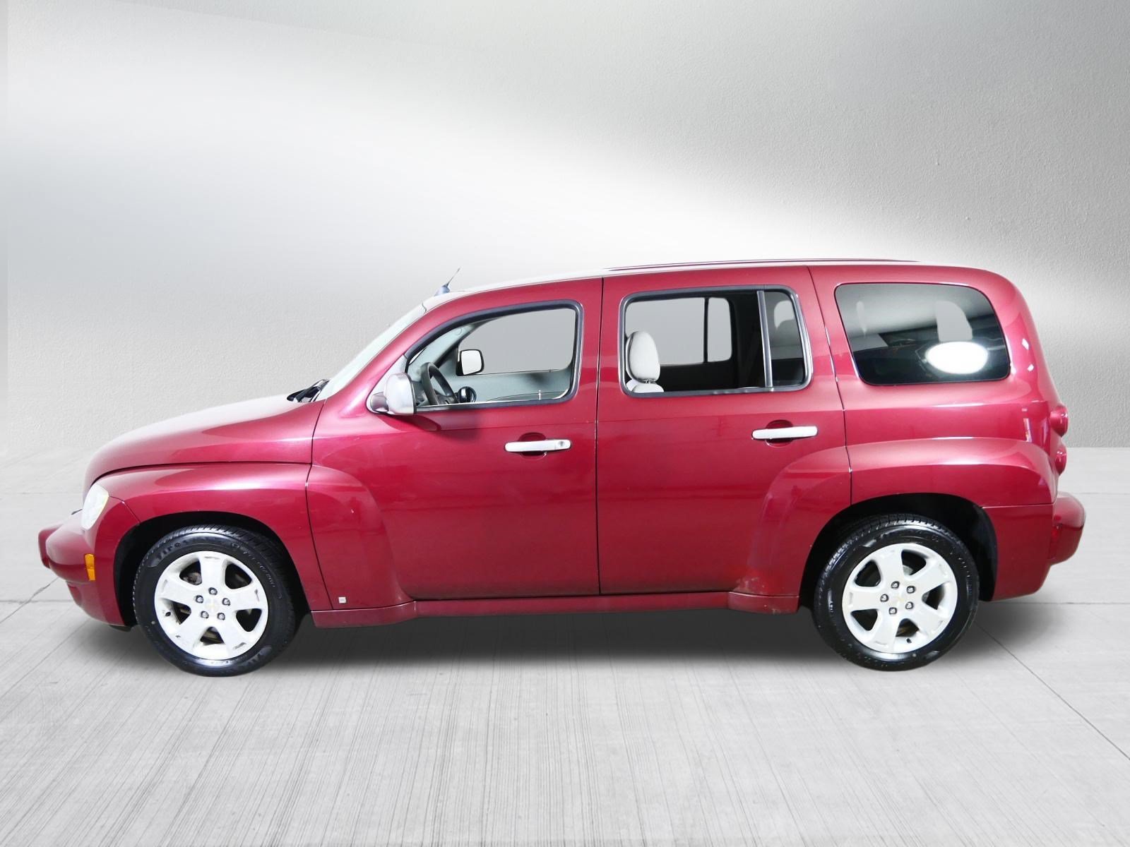 Used 2007 Sport Red Metallic Chevrolet LT image 4