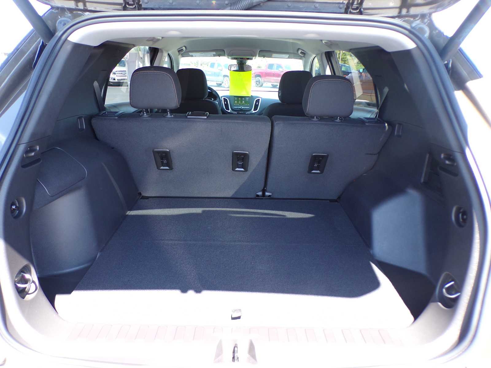 2024 Chevrolet Equinox LT - Photo 22