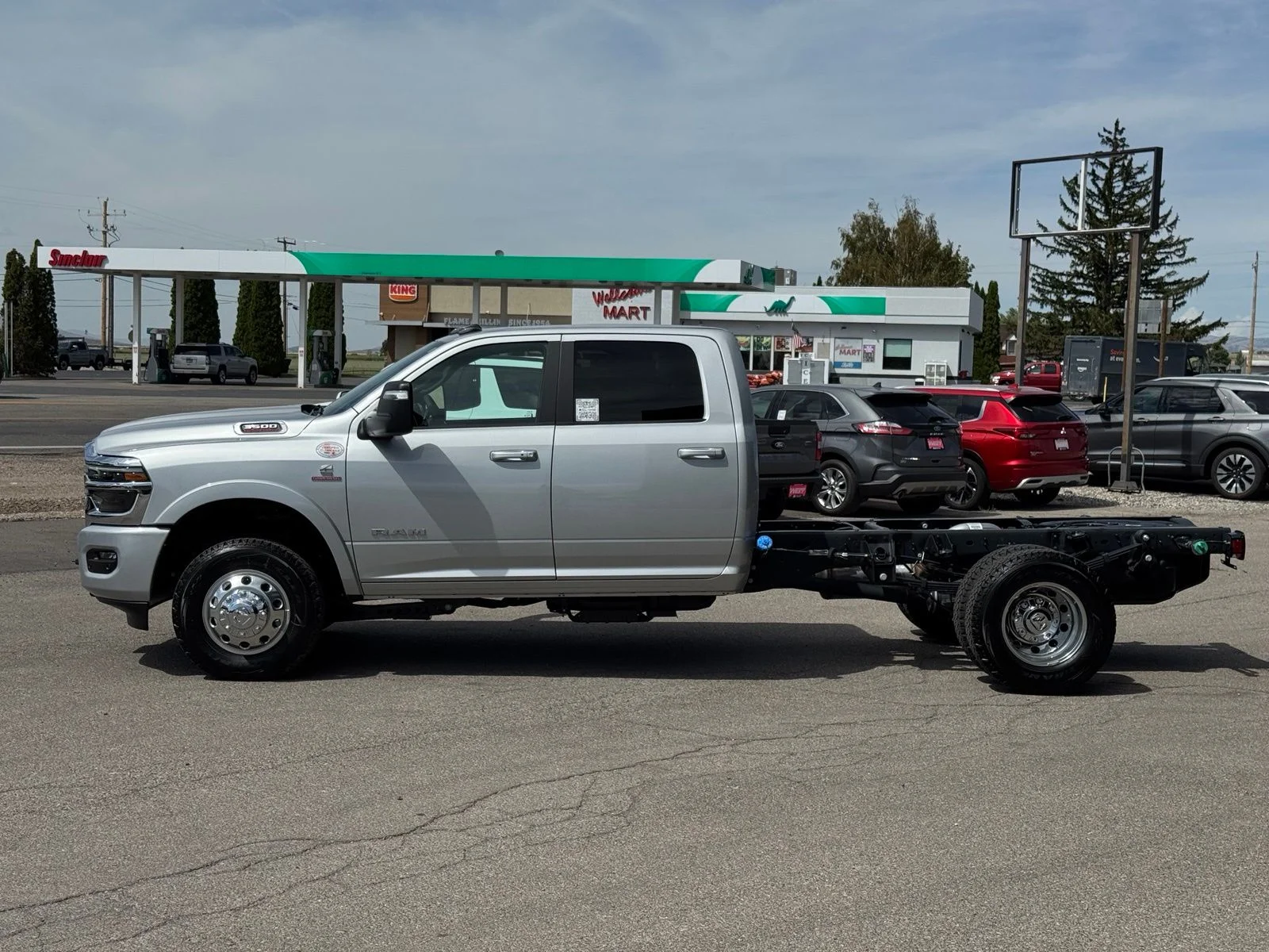 New 2026 Silver Zynith RAM Tradesman image 9