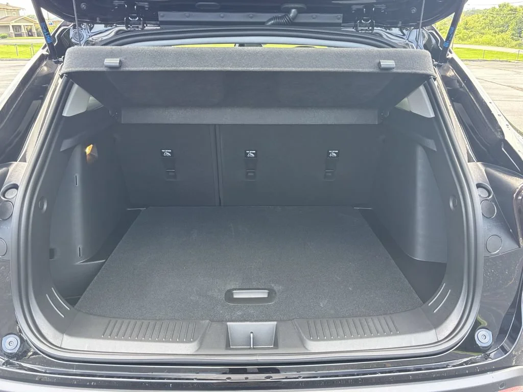 New 2026 Mosaic Black Metallic Chevrolet LT image 16