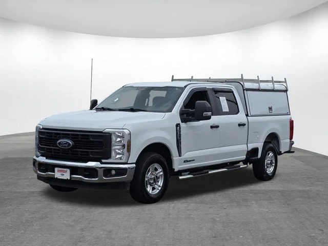 Used 2024 Oxford White Ford XL image 7
