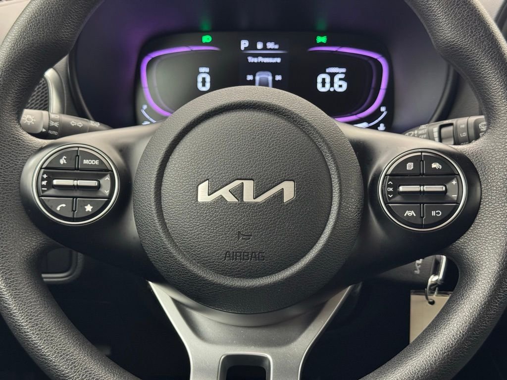 Used 2025 Mars Orange Kia LX image 18