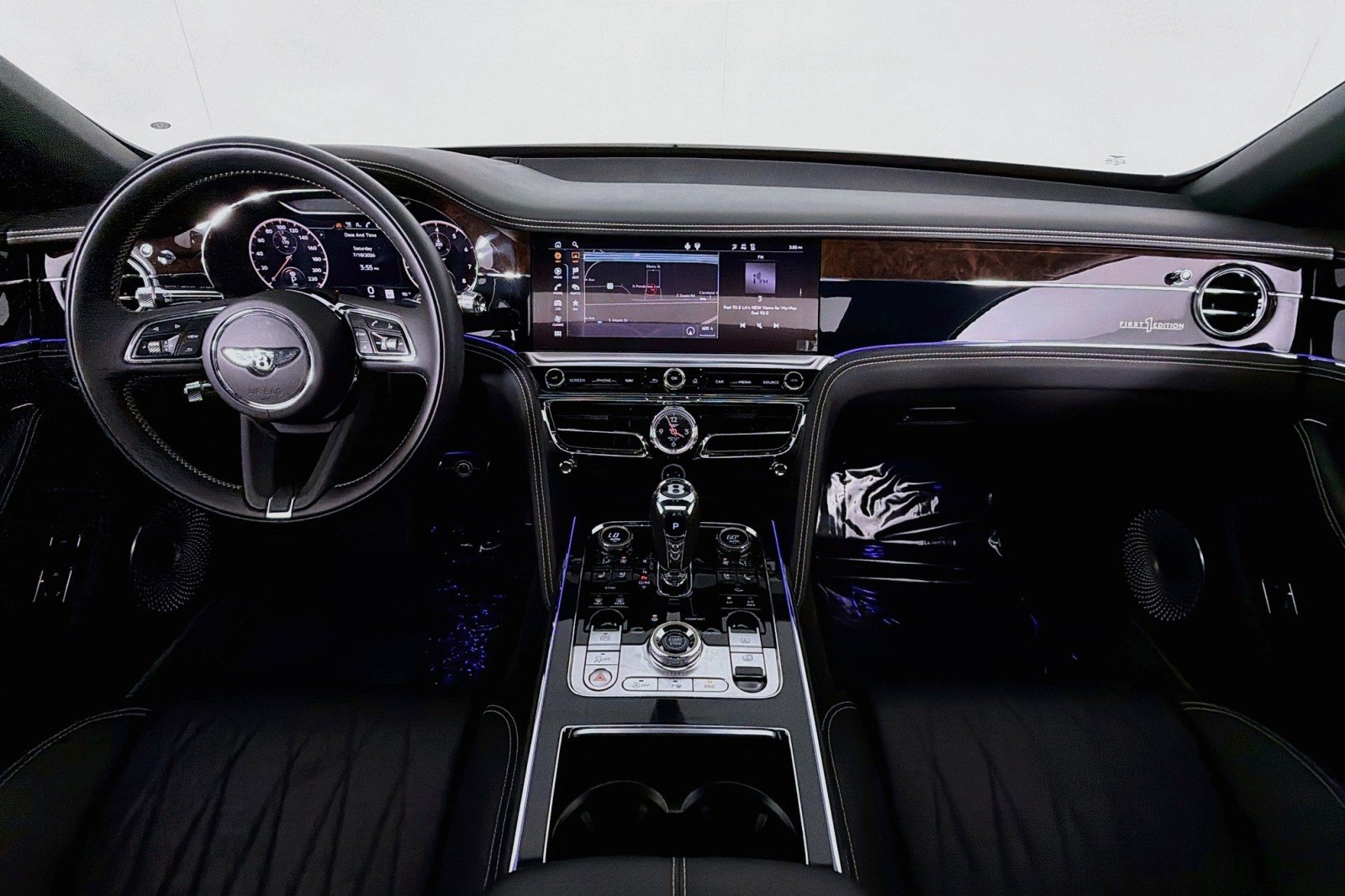Used 2021 GRAY Bentley W12 image 4