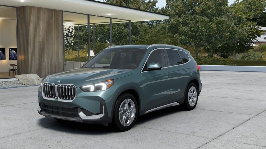 New 2026 Cape York Green Metallic BMW xDrive28i image 24