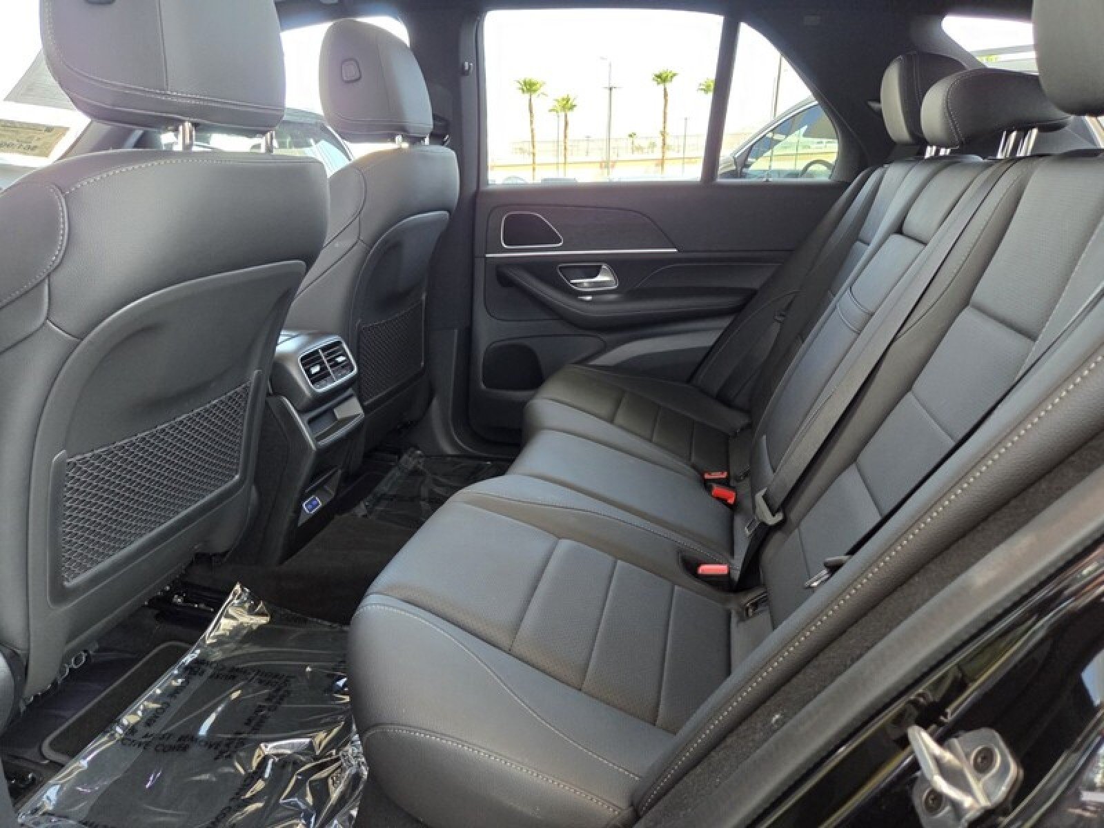 Certified Used 2026 Obsidian Black Metallic Mercedes-Benz GLE 350 image 14