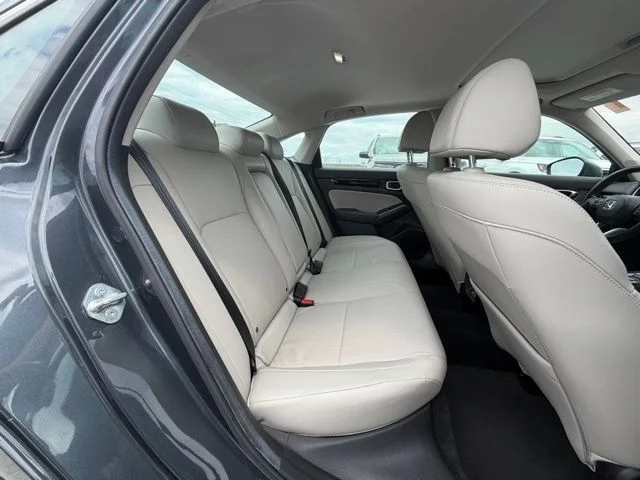 Used 2024 Gray Honda Touring image 15