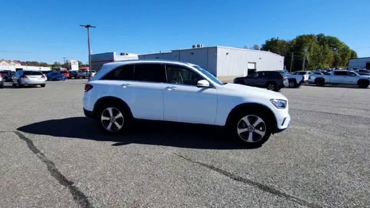 Used 2022 Polar White Mercedes-Benz GLC 300 image 9