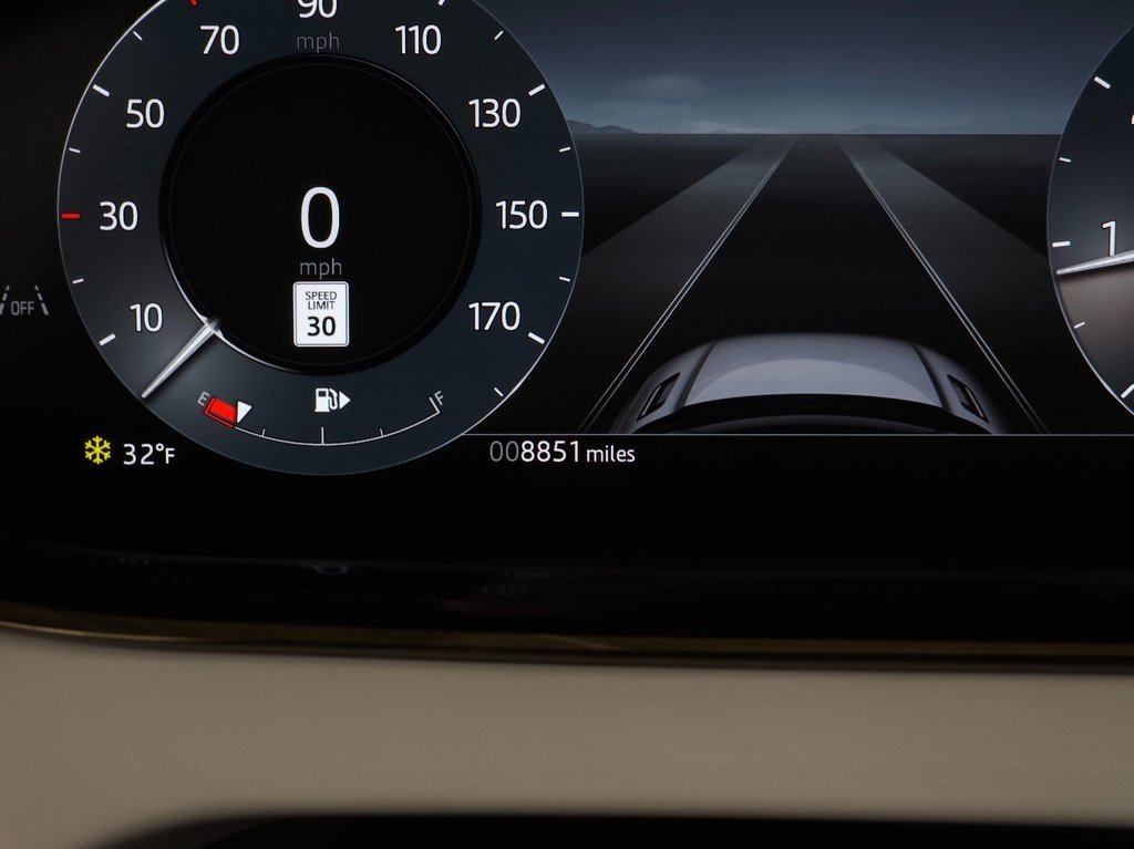 2026 LAND ROVER RANGE ROVER EVOQUE - Image 25