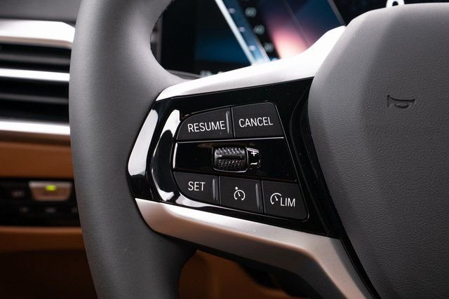 2025 BMW i4 40 - Photo 31