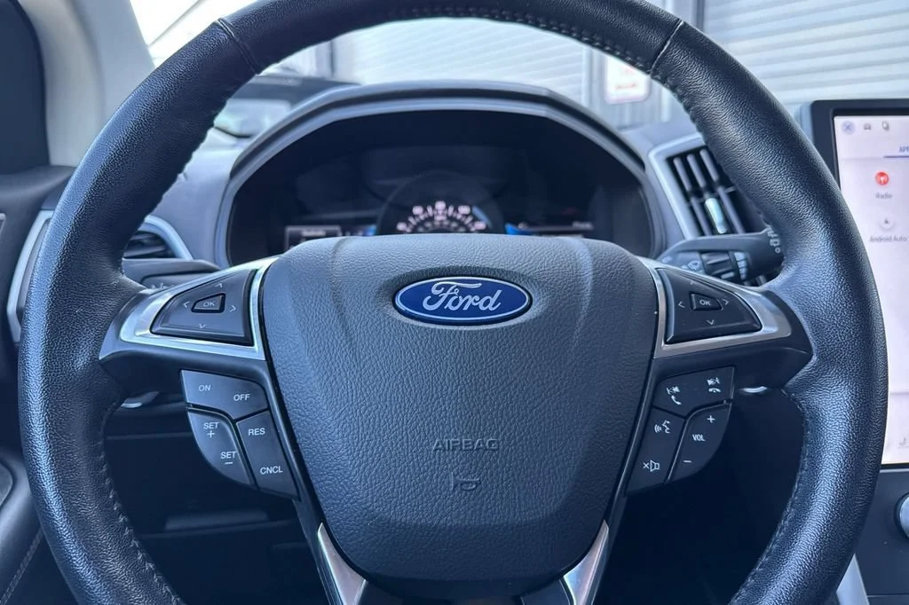 2024 Ford Edge SEL - Photo 23