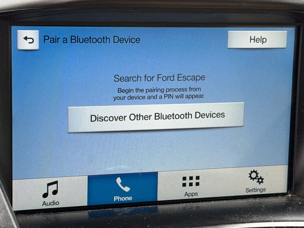 Used 2019 Green Ford SE image 22