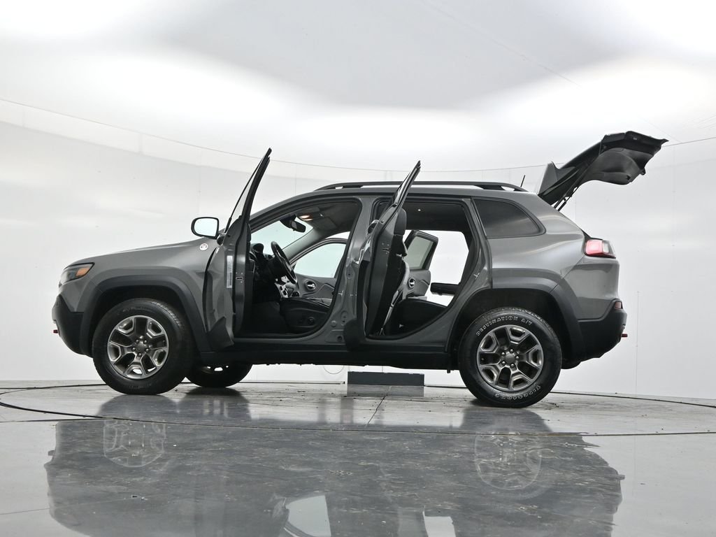 Used 2019 Sting Gray Clearcoat Jeep Trailhawk image 55