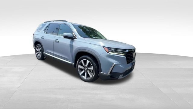Certified Used 2023 Sonic Gray Pearl Honda 2WD TRG image 45