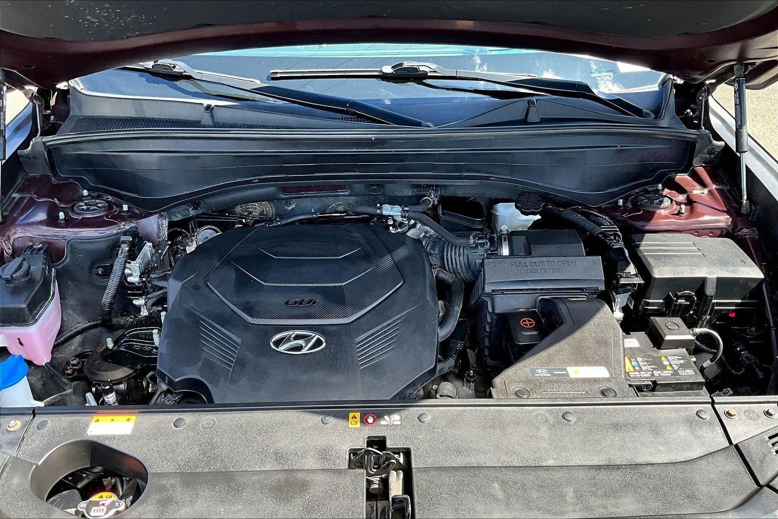 Used 2023 Red Hyundai Limited image 28