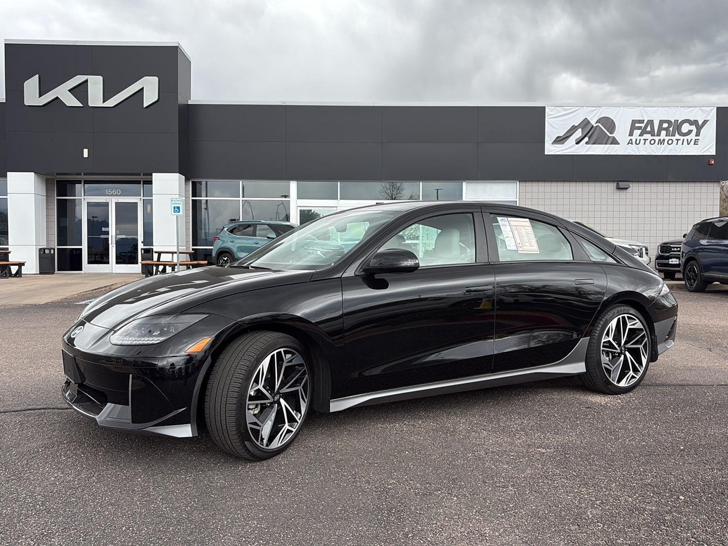 2024 Hyundai IONIQ 6 SEL