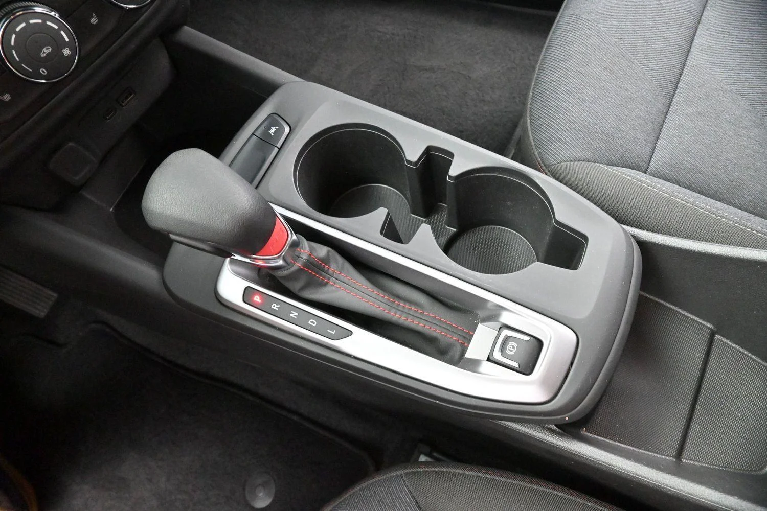 Used 2024 Mosaic Black Metallic Chevrolet 1RS image 24