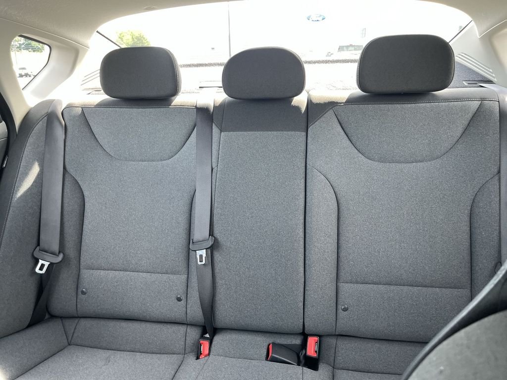 Used 2025 Black Kia LXS image 21