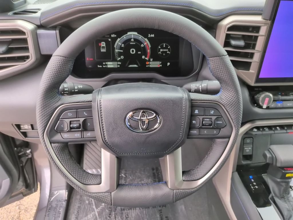 New 2026 Magnetic Gray Metallic Toyota  Platinum image 15