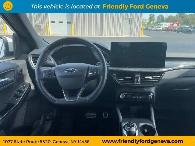 Used 2023 White Metallic Ford ST-Line Select image 15