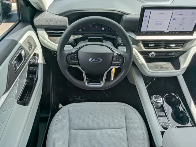 New 2026 Space White Metallic Ford Platinum™ image 16
