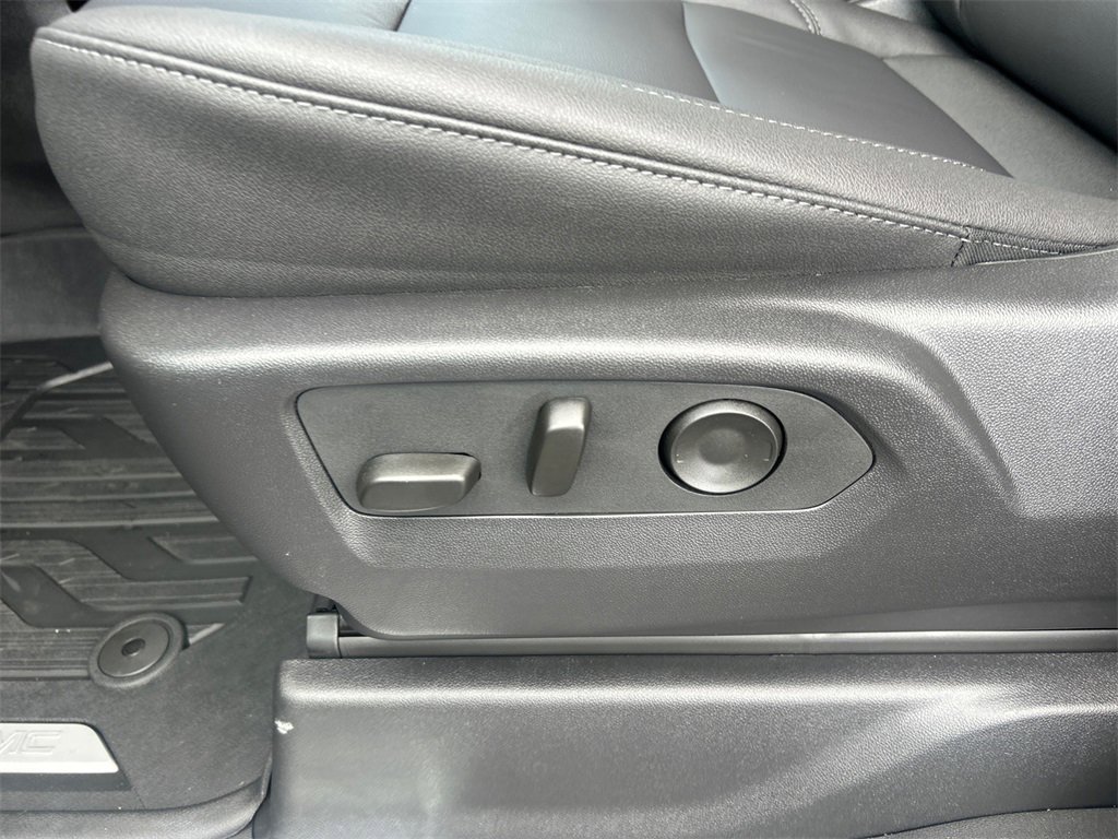 2026 GMC SIERRA - Image 16