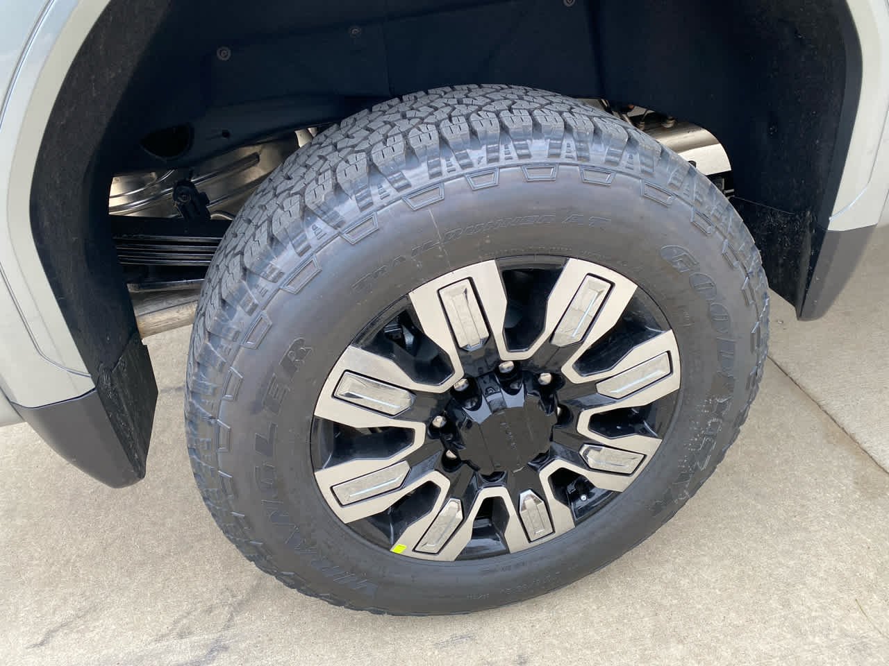 2026 GMC Sierra 2500HD Denali - Photo 35