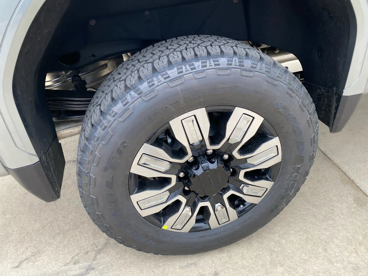 2026 GMC Sierra 2500HD Denali - Photo 35