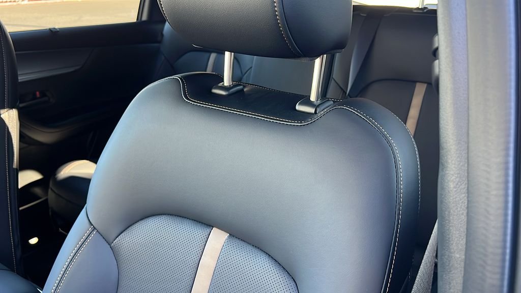 2025 Mazda CX-70 Premium Package - Photo 19