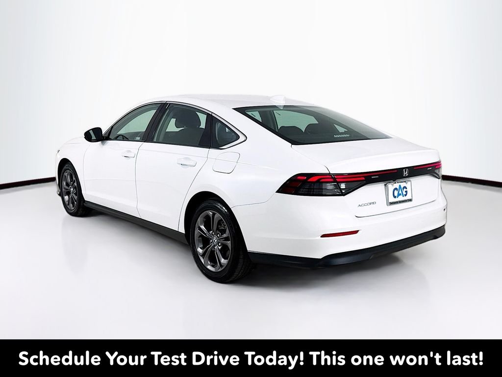 Certified Used 2023 Platinum White Pearl Honda EX image 6